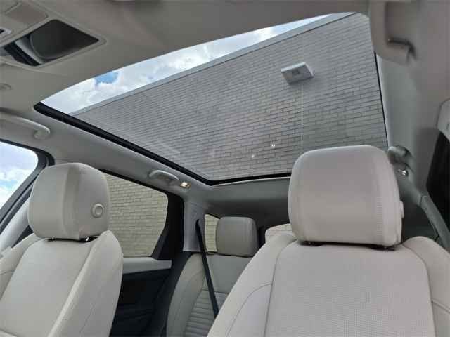 New 2025 Santorini Black Land Rover S image 2
