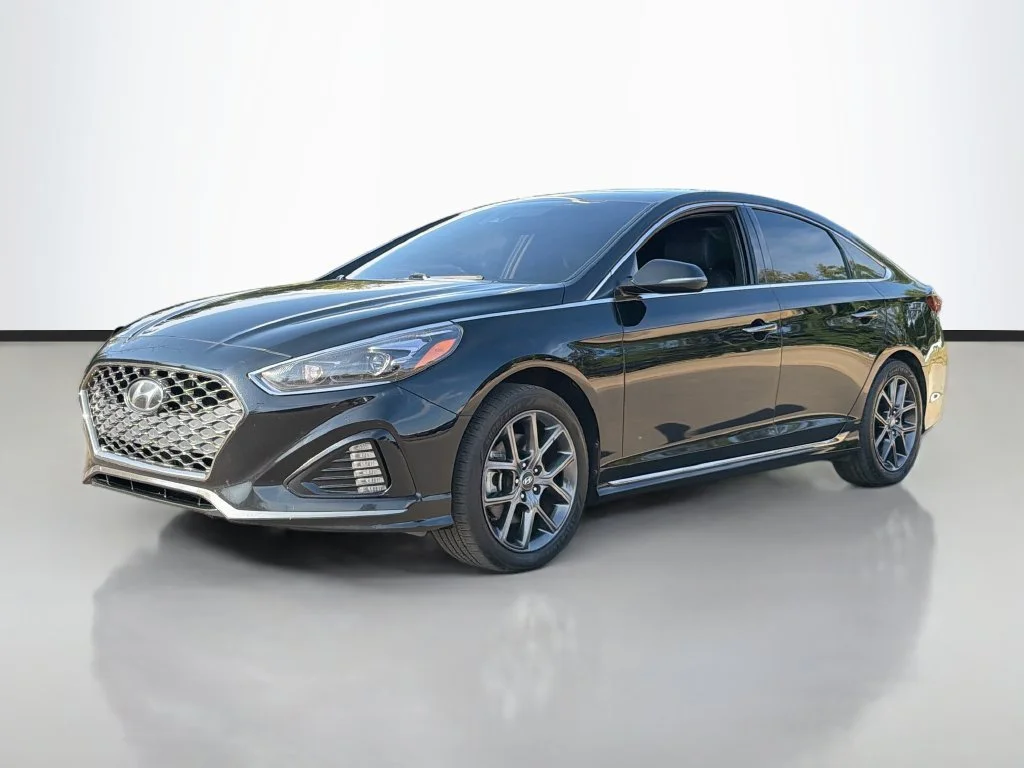 Used 2018 Hyundai Sonata Limited with VIN 5NPE34AB0JH659849 for sale in Indian Trail, NC