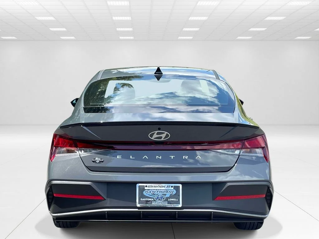 New 2026 Gray Hyundai SEL Sport image 5