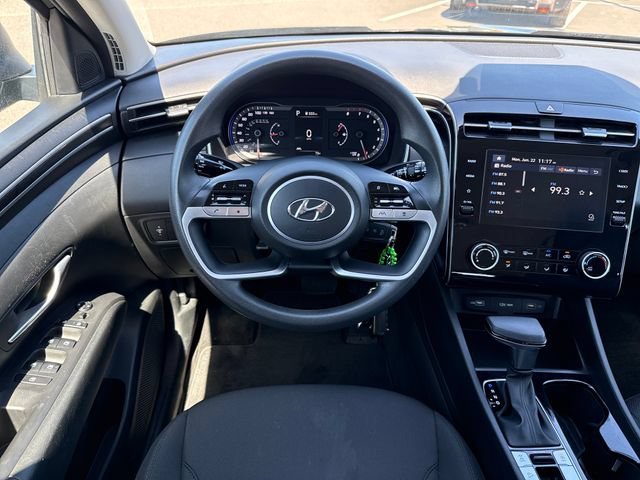 Used 2024 Black Pearl Hyundai SE image 12