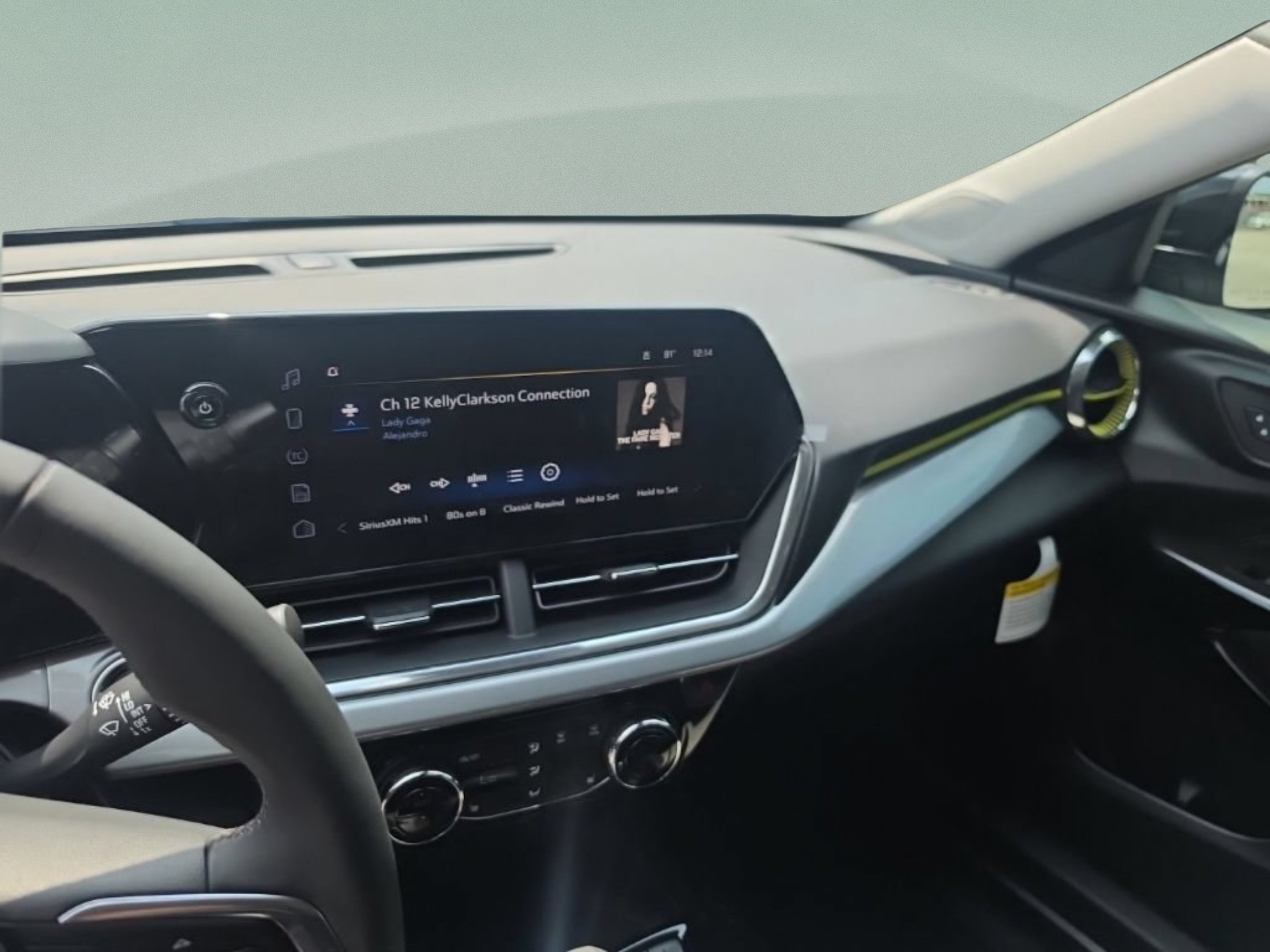 2026 Chevrolet Trax LT - Photo 17