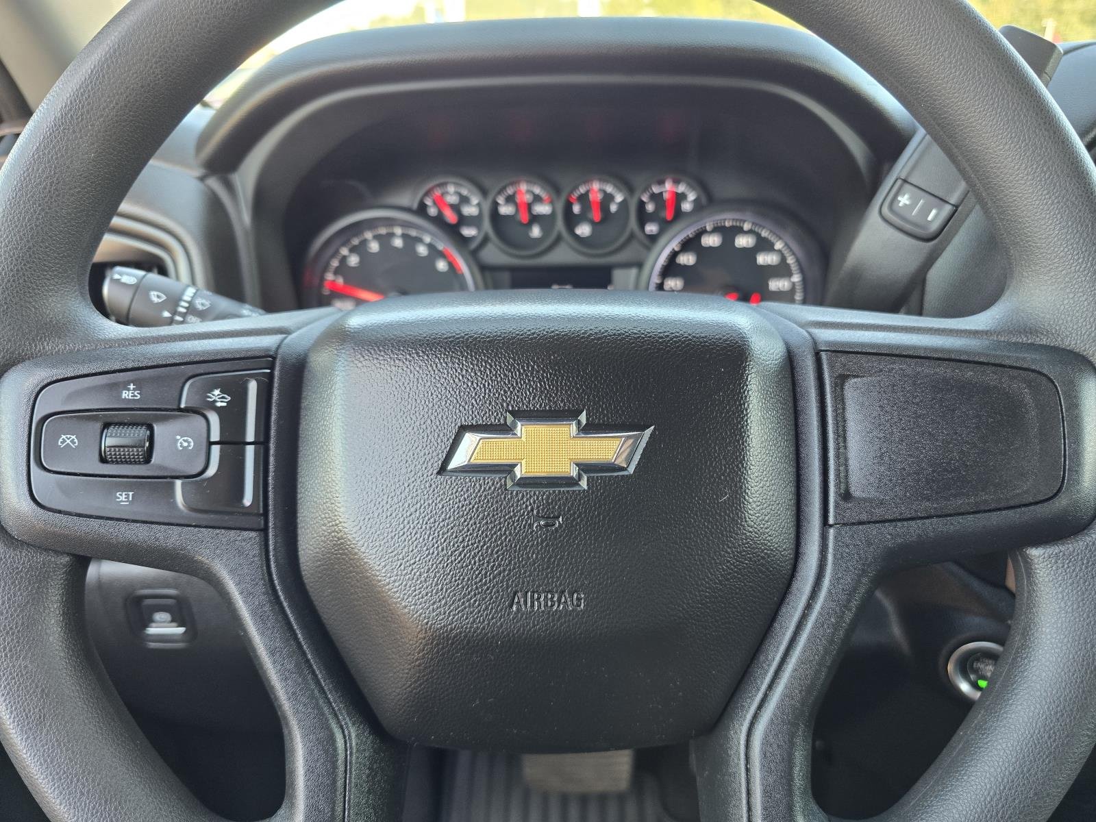 2024 Chevrolet Silverado 1500 Custom - Photo 13