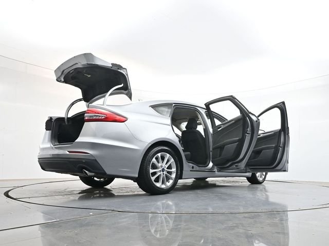 Used 2020 Silver Metallic Ford SE image 60
