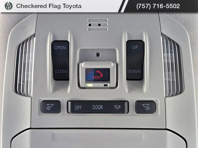 Used 2023 Wind Chill Pearl Toyota XLE image 10