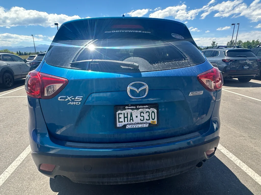 Used 2013  Mazda Touring image 4