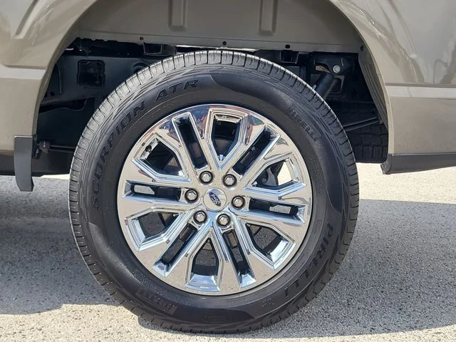 New 2026 Gray Ford XLT image 8