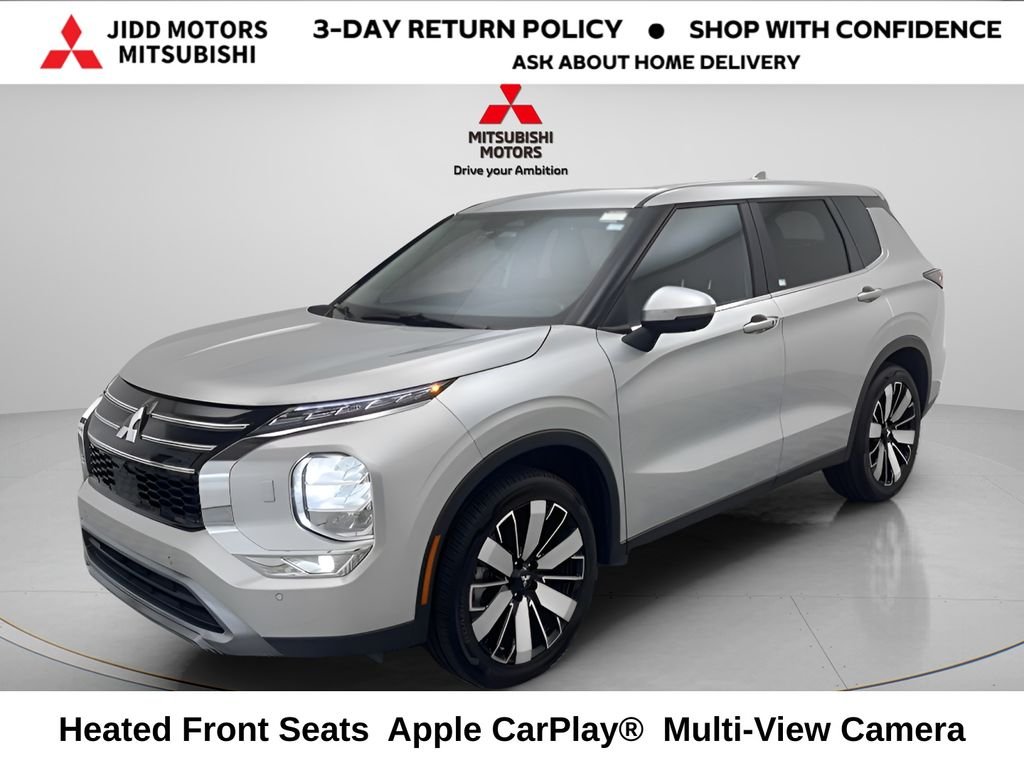 2025 Mitsubishi Outlander SE S-AWC's photo