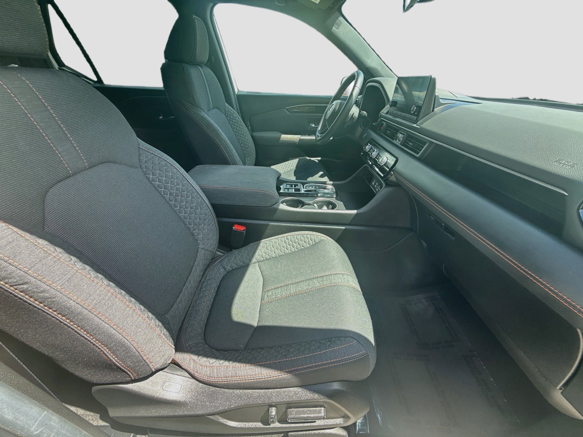 Used 2025  Honda Sport image 31