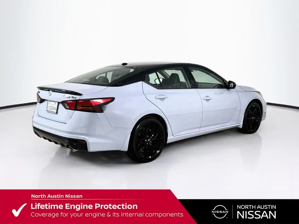 New 2026 Gray Nissan 2.5 SR image 8