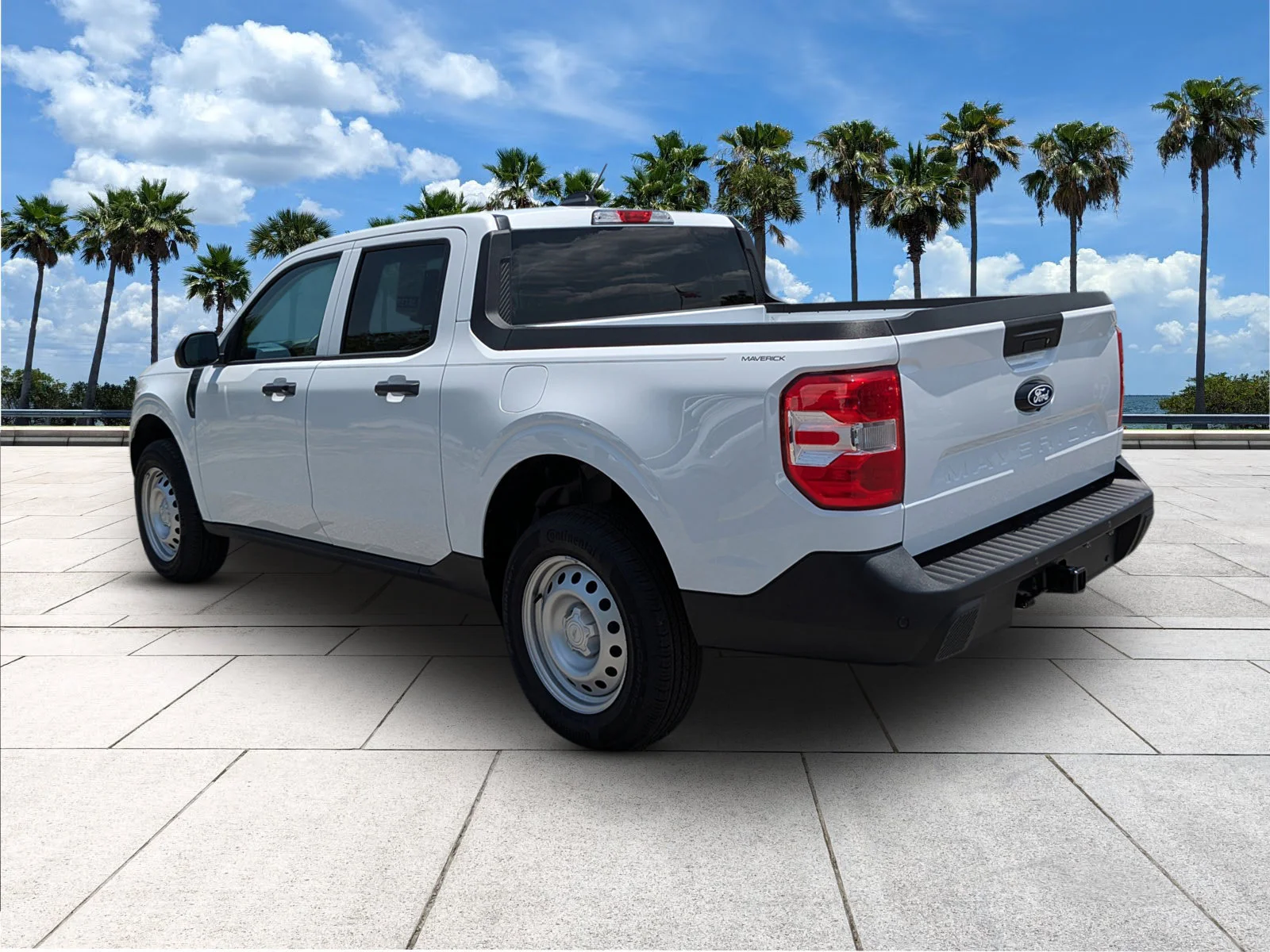 New 2026 Oxford White Ford XL image 5