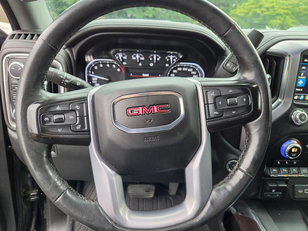 Used 2019 Black GMC SLT image 15