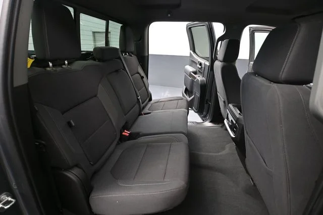 Used 2021 Silver GMC Elevation image 35