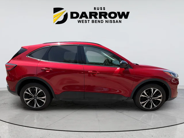 Used 2022 Red Ford SEL image 6