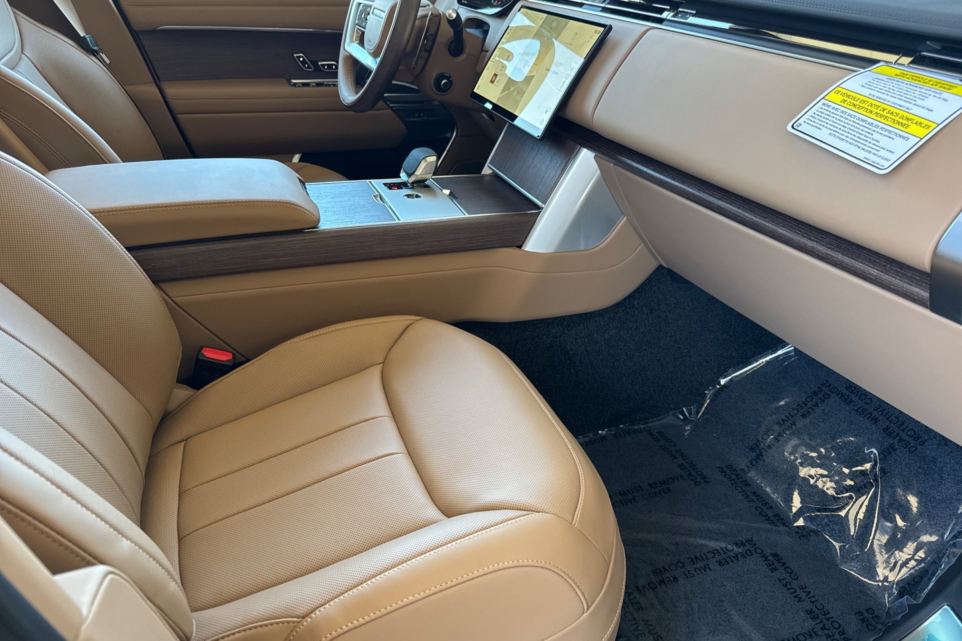 New 2026 Batumi Gold Land Rover SE image 18