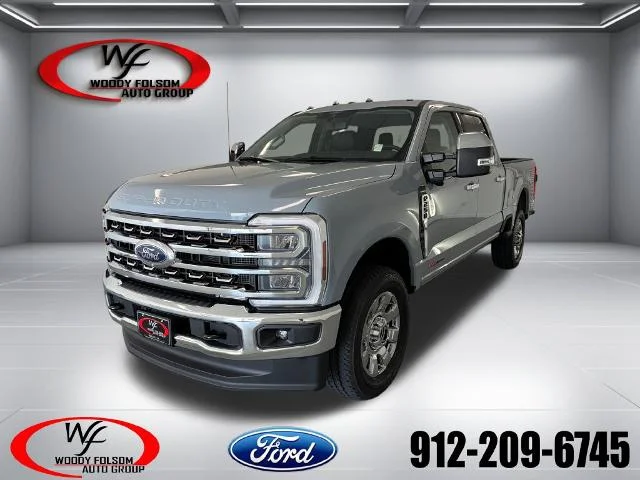 New 2026 Glacier Gray Metallic Tri-Coat Ford F-250® Lariat® image 21