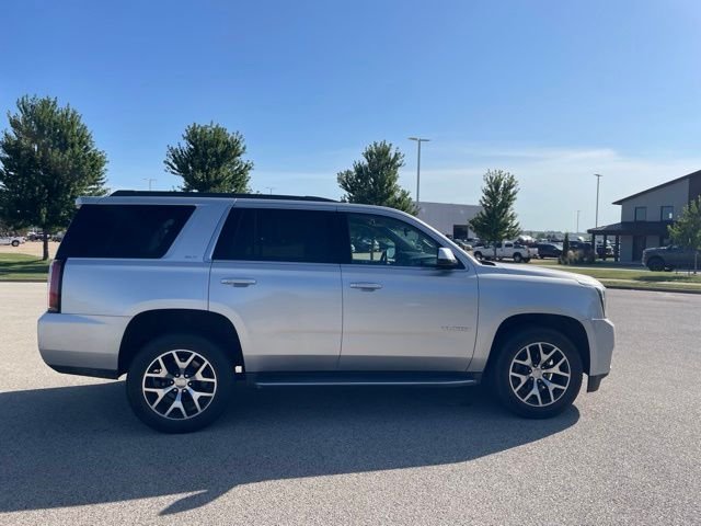 Used 2017 Silver GMC SLT image 2