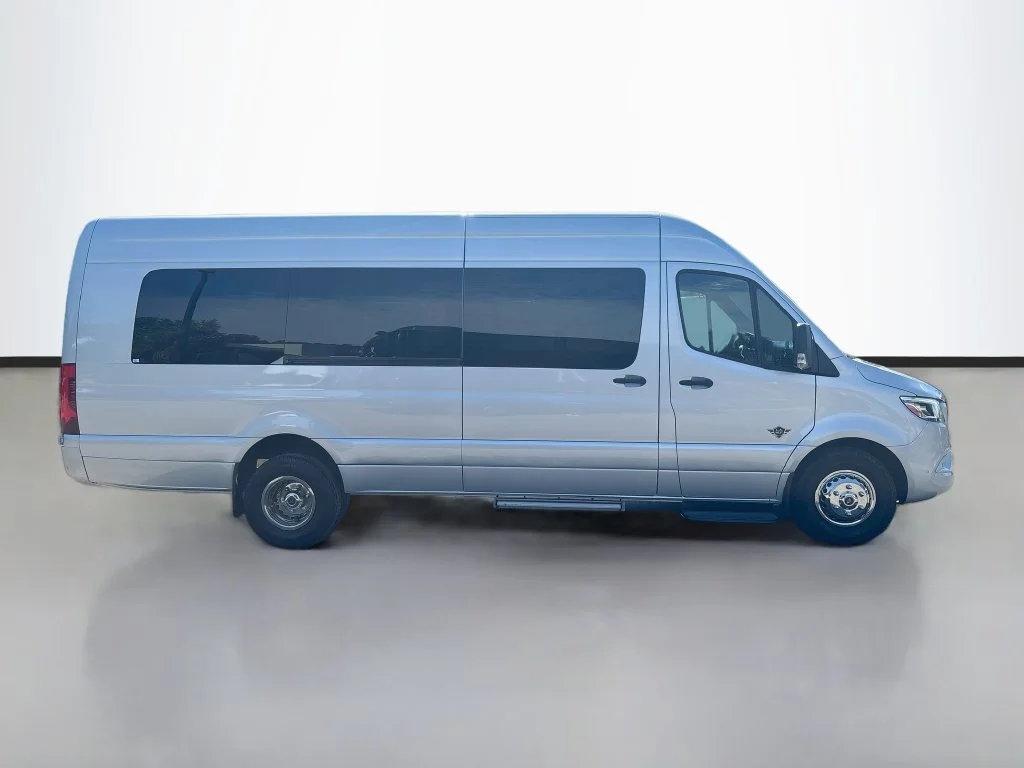 Used 2023 Silver Mercedes-Benz Cargo 170 WB image 2
