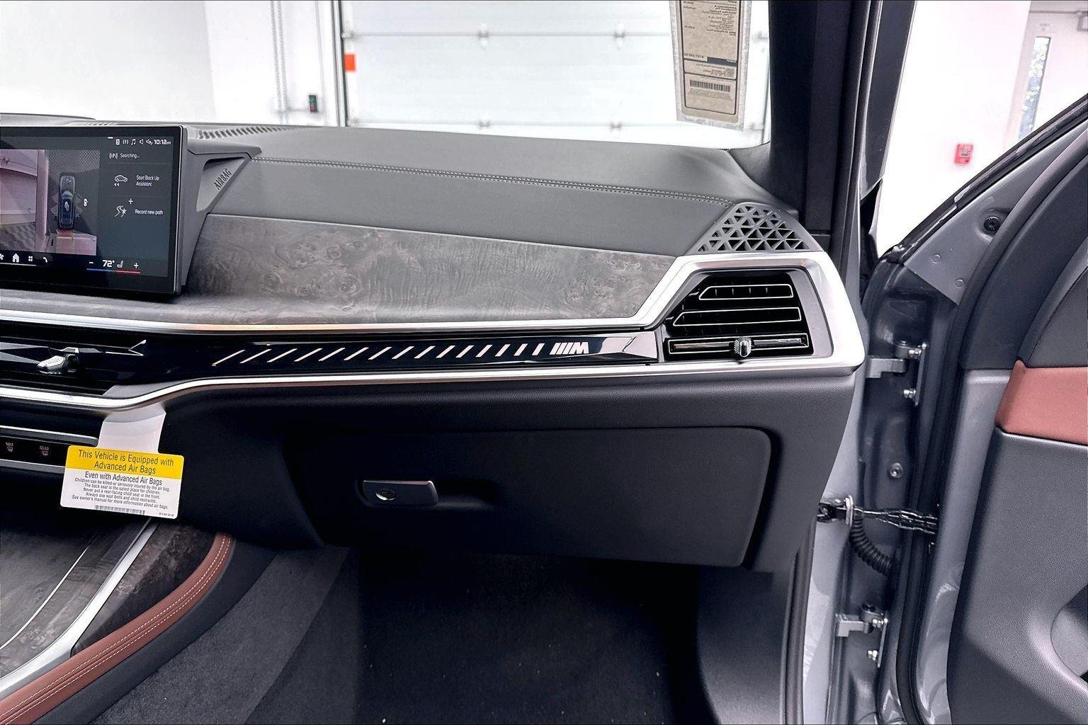 New 2027 Skyscraper Grey Metallic BMW M60i image 34