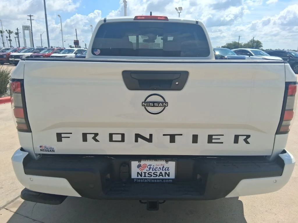 New 2026 Glacier White Nissan Crew Cab SV image 6