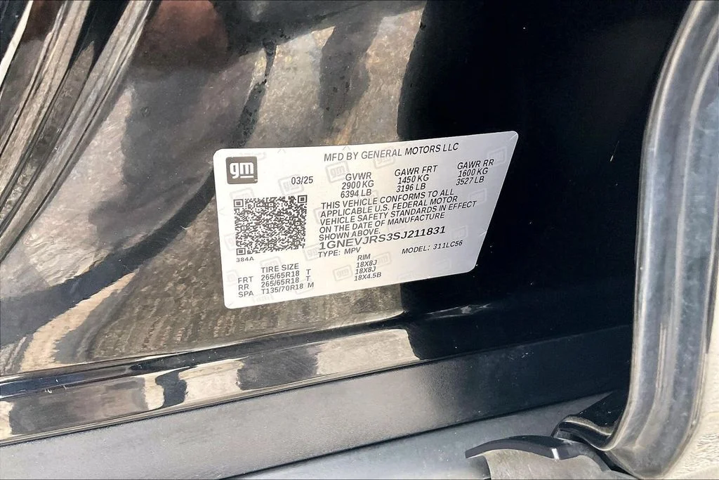 Used 2025 Black Chevrolet Z71 image 16