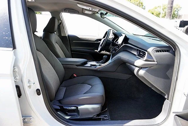 Used 2024 White Toyota LE image 10