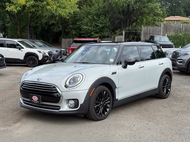 2019 MINI Cooper Clubman Signature