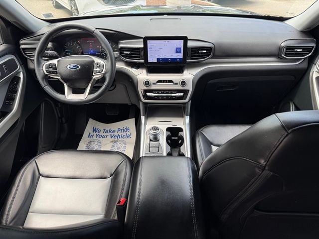Used 2023 Gray Ford XLT image 23