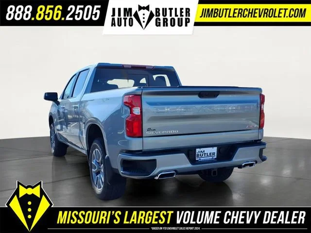 New 2026 Sterling Gray Metallic Chevrolet RST image 2
