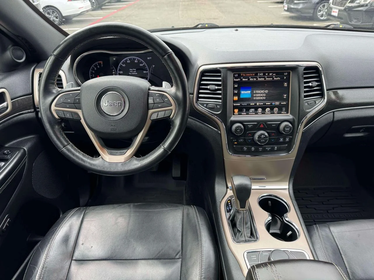 Used 2017 Billet Silver Metallic Clearcoat Jeep Limited 4x4 image 21