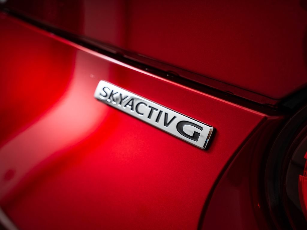 Used 2022 Soul Red Crystal Metallic Mazda Grand Touring image 19