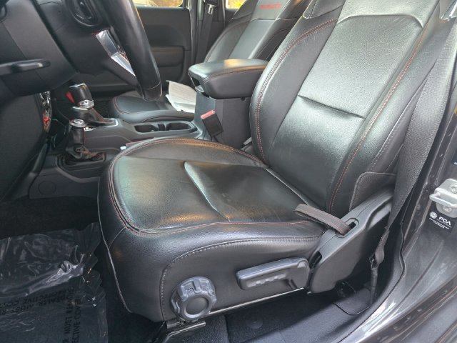 Certified Used 2022 Granite Crystal Metallic Clearcoat Jeep Rubicon image 6
