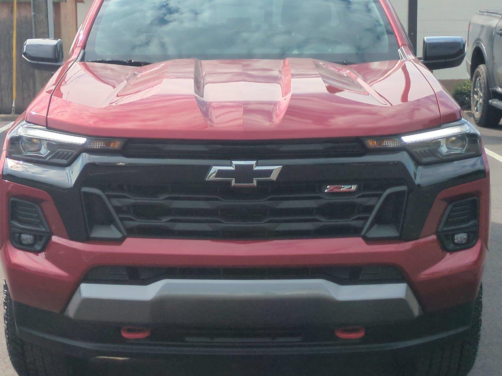 Used 2026 Radiant Red Tintcoat Chevrolet 4WD Z71 image 13