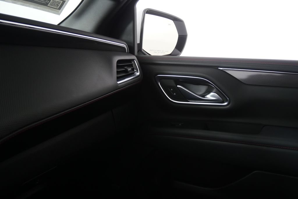 Used 2022 Summit White Chevrolet RST image 29