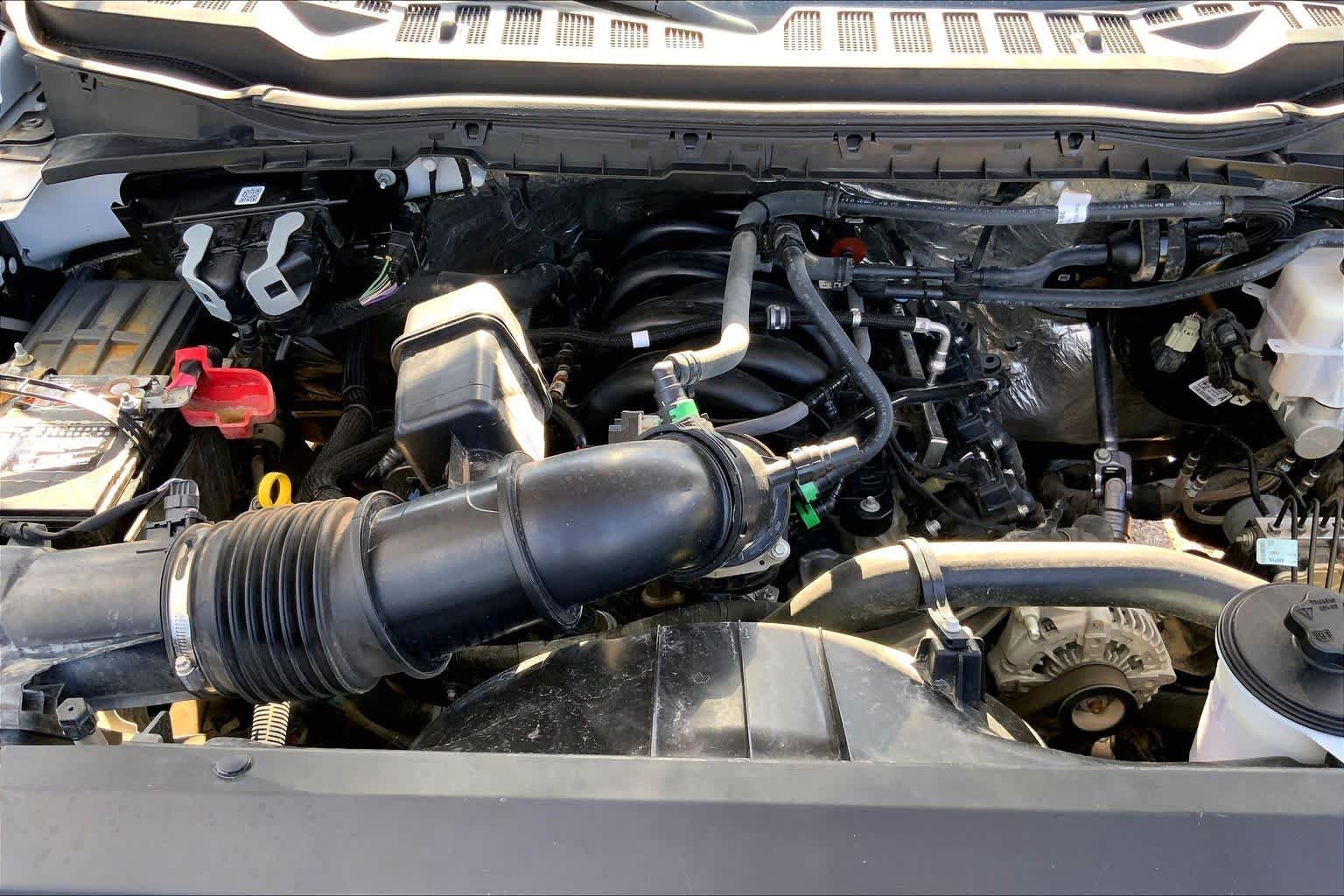Used 2024 Oxford White Ford XL image 32