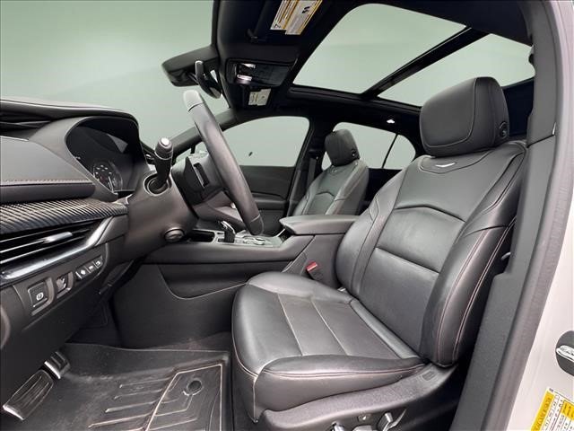 Used 2020 Crystal White Tricoat Cadillac AWD Sport image 15