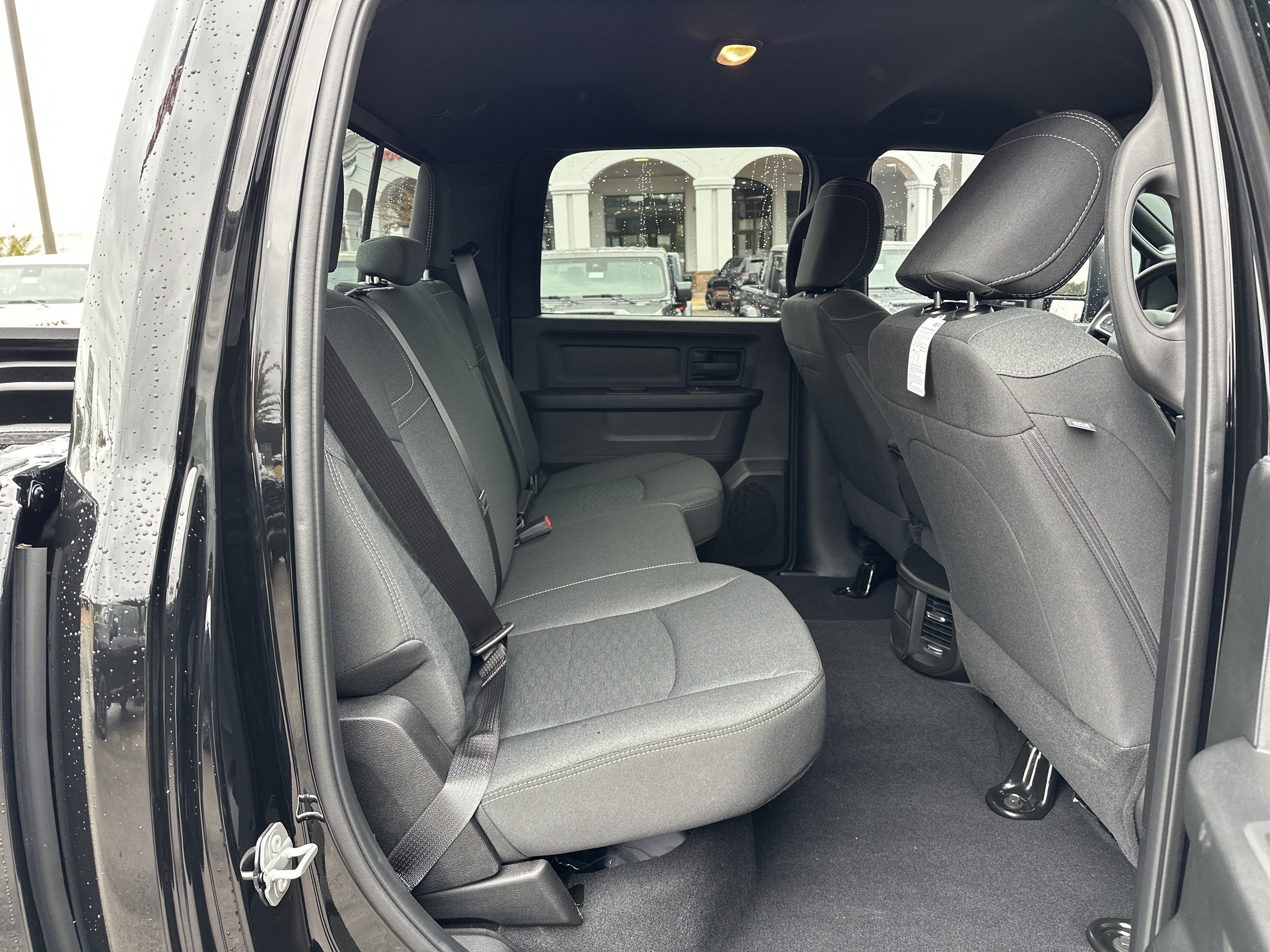 2026 RAM 2500 Tradesman/Black Express - Photo 15