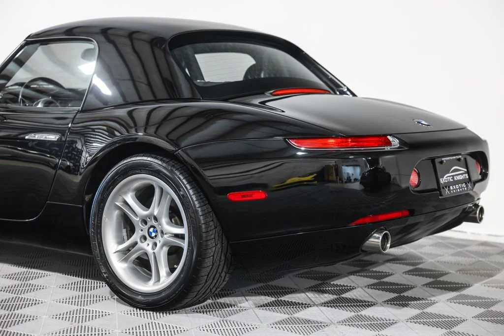 Used 2002 Black BMW Base image 15