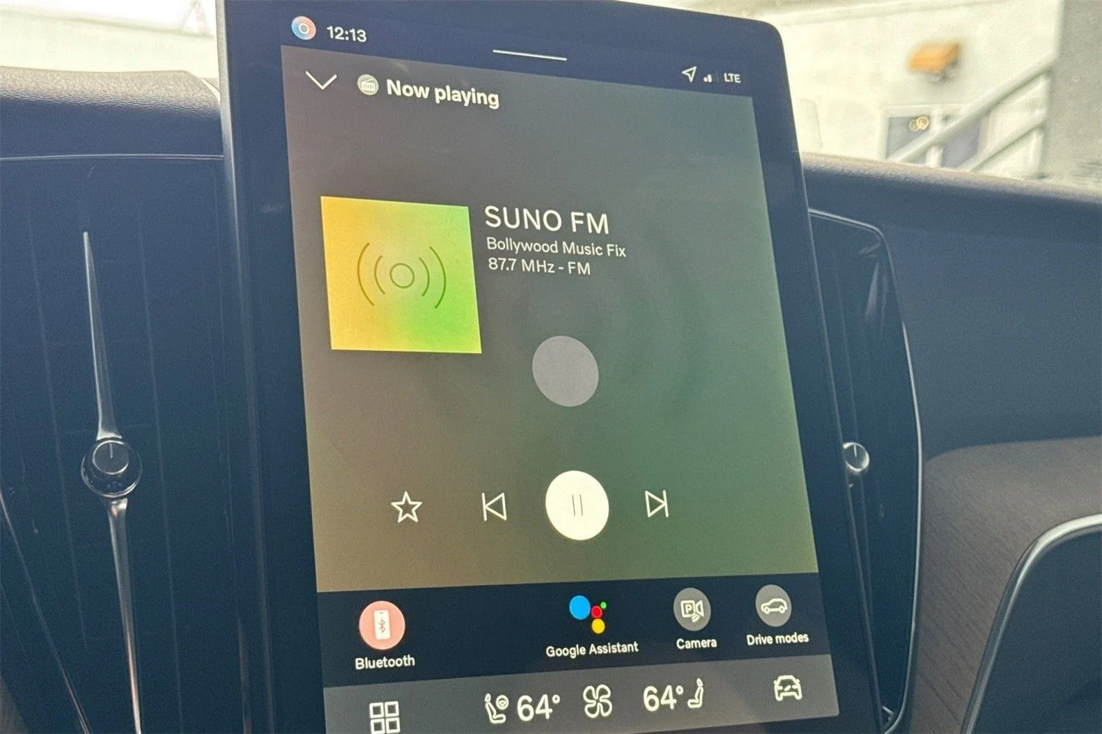 2026 Volvo XC60 Plus - Photo 19