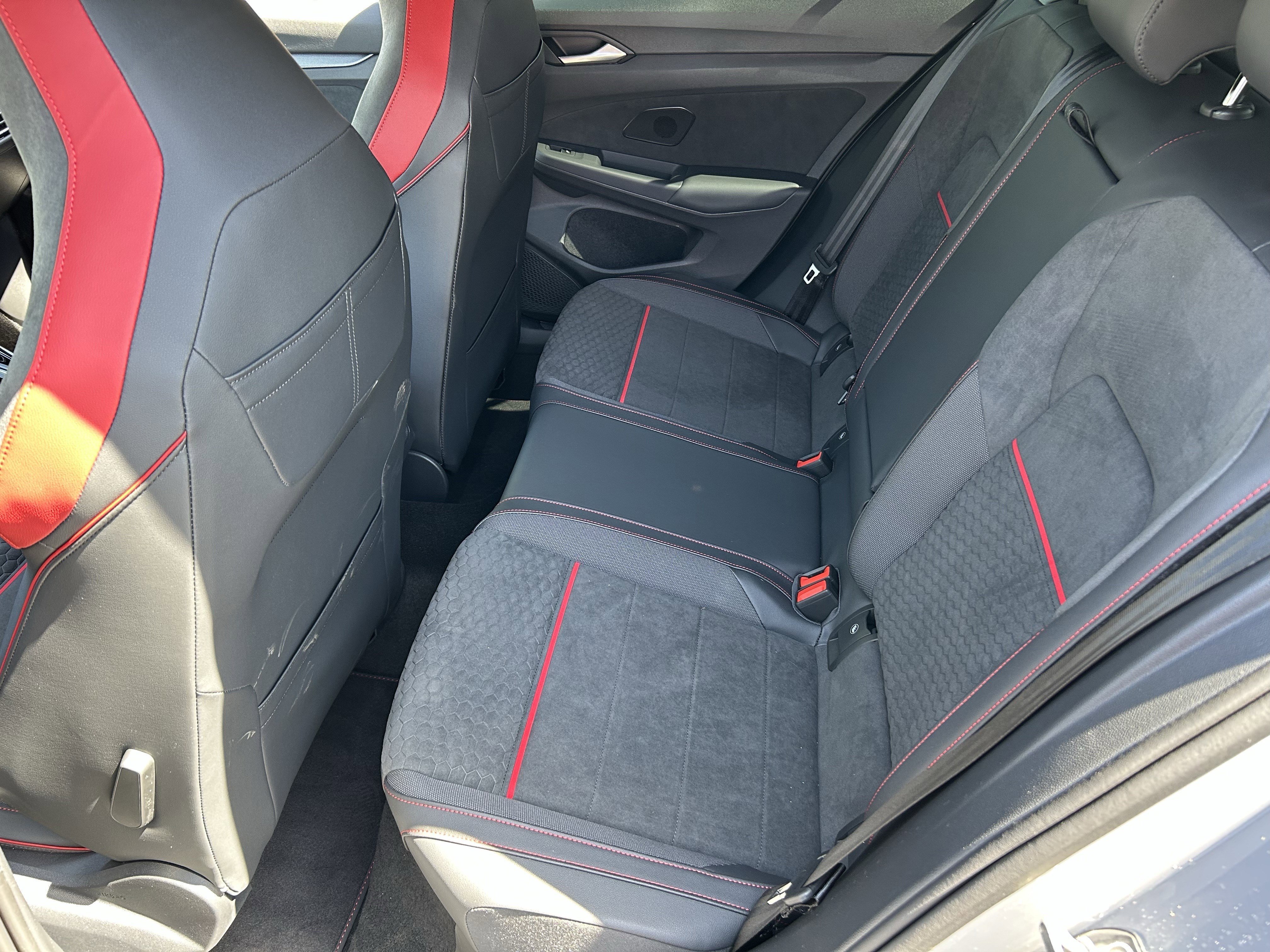 New 2026 Moonstone Gray Volkswagen SE image 14