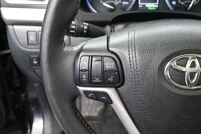Used 2018 Black Toyota Limited image 28