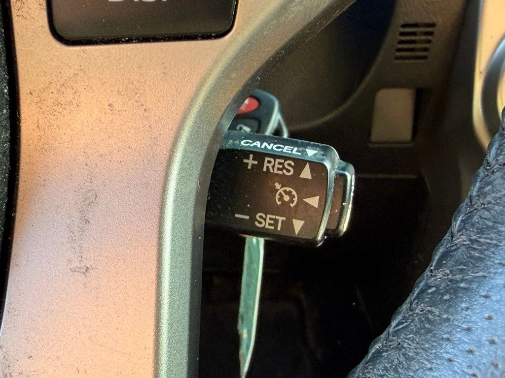 Used 2019 White Toyota SR5 image 31