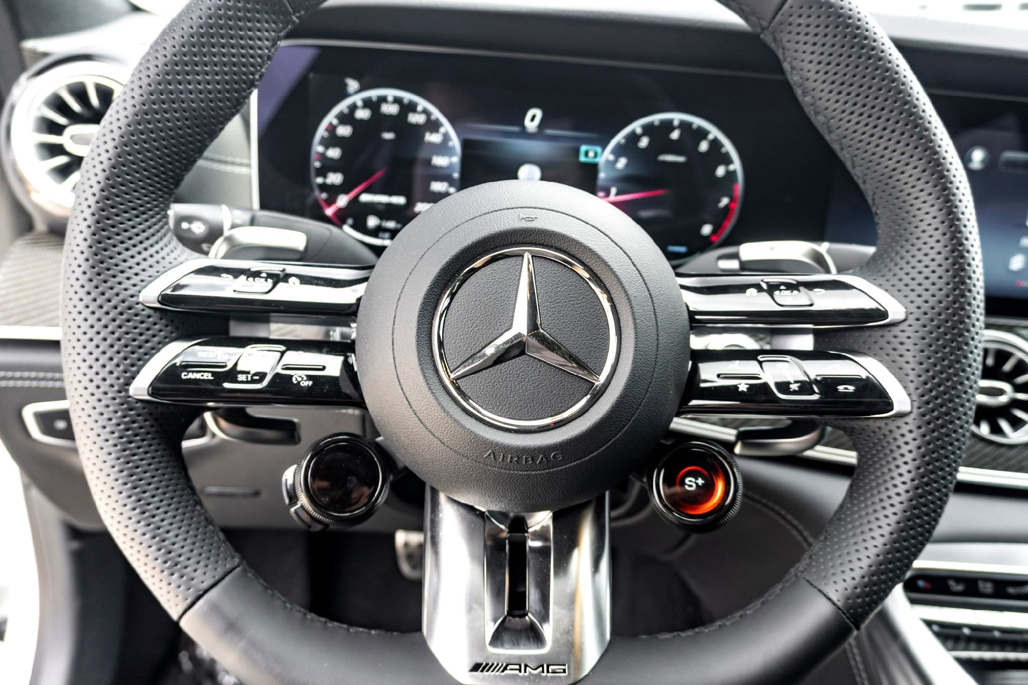 2025 Mercedes-Benz AMG GT 4-Door Coupe 53 - Photo 36