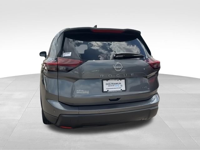 Used 2026 Gray Nissan S image 8