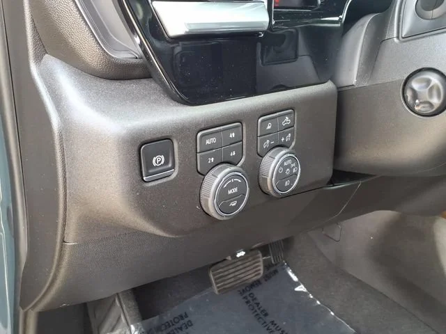 Used 2026 Cypress Gray Chevrolet High Country image 18