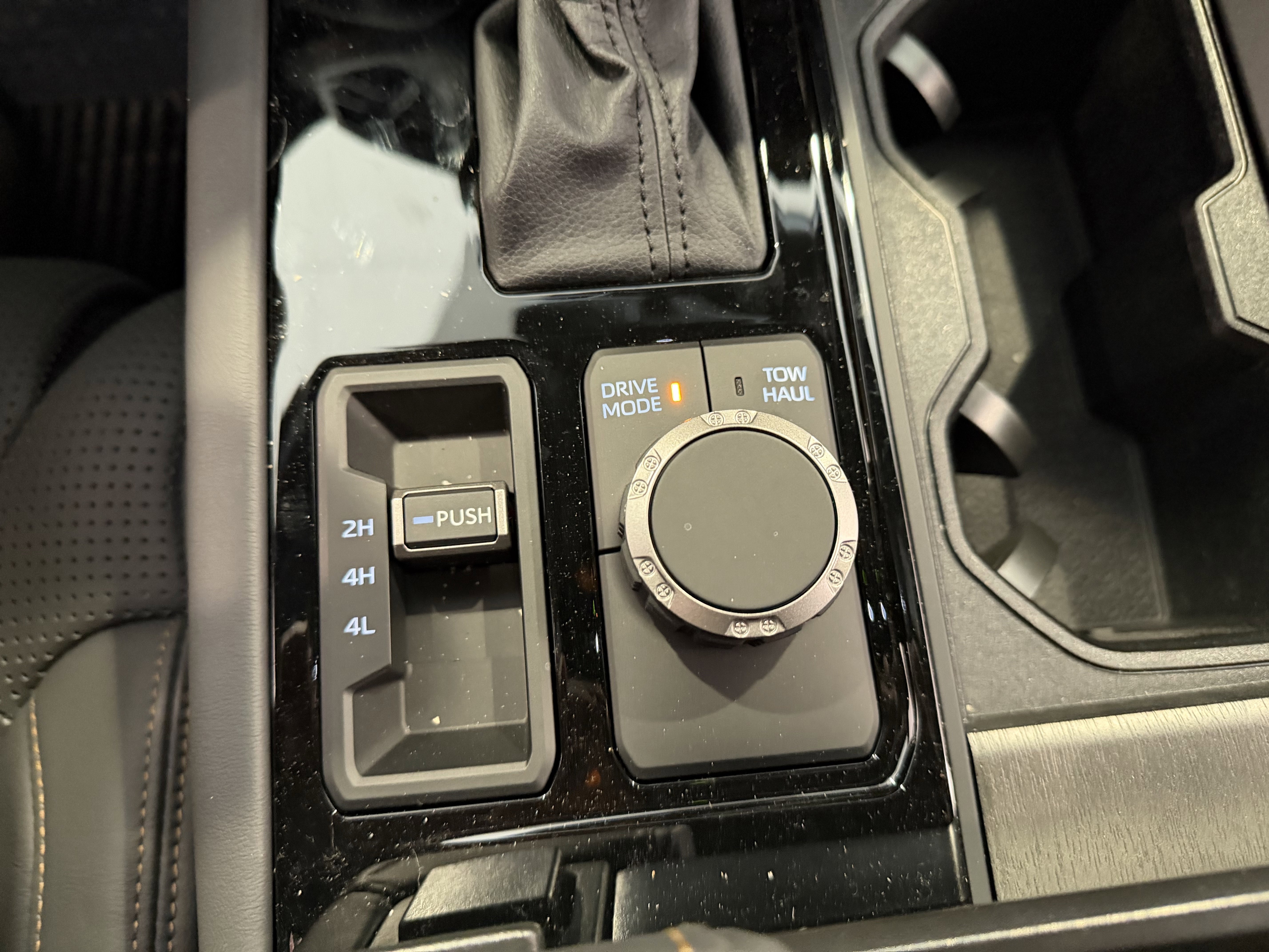 2026 Toyota Tundra Capstone - Photo 25