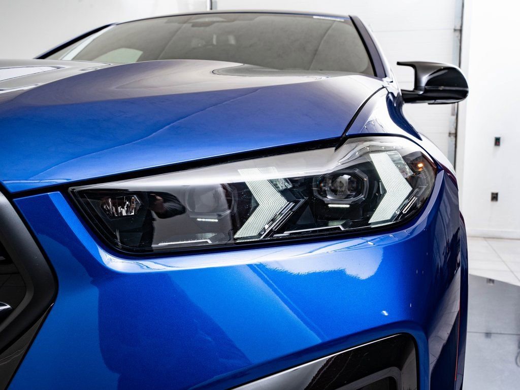 Used 2025 Marina Bay Blue Metallic BMW  image 15