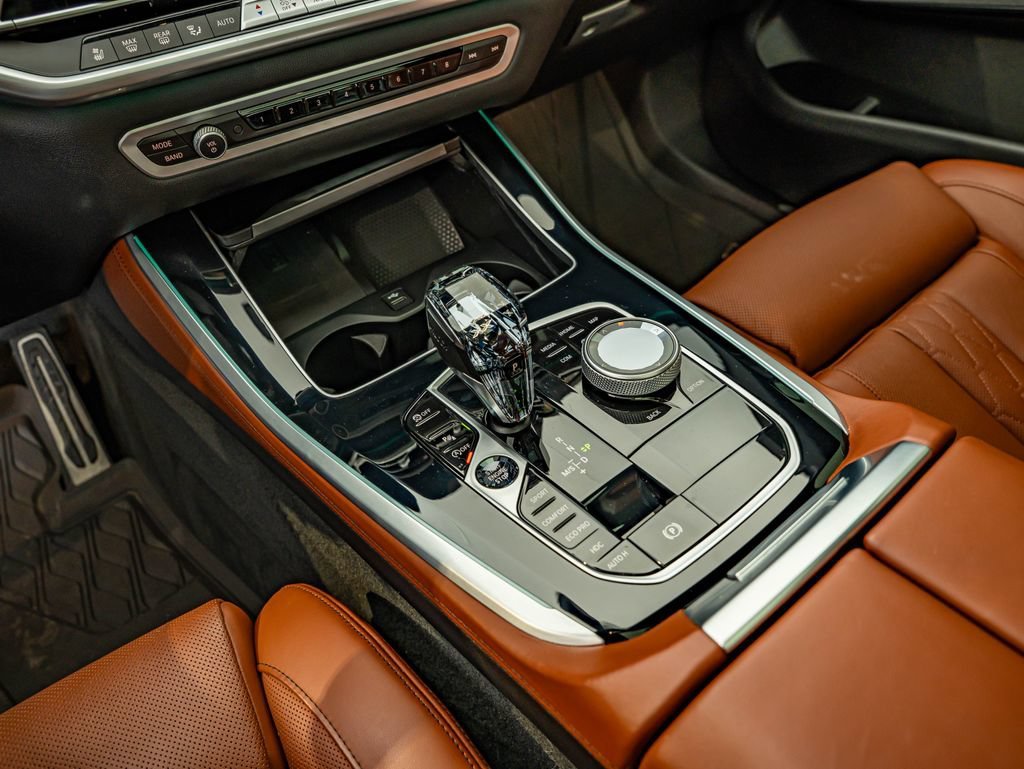 Used 2023 Frozen Black Metallic BMW M50i image 29