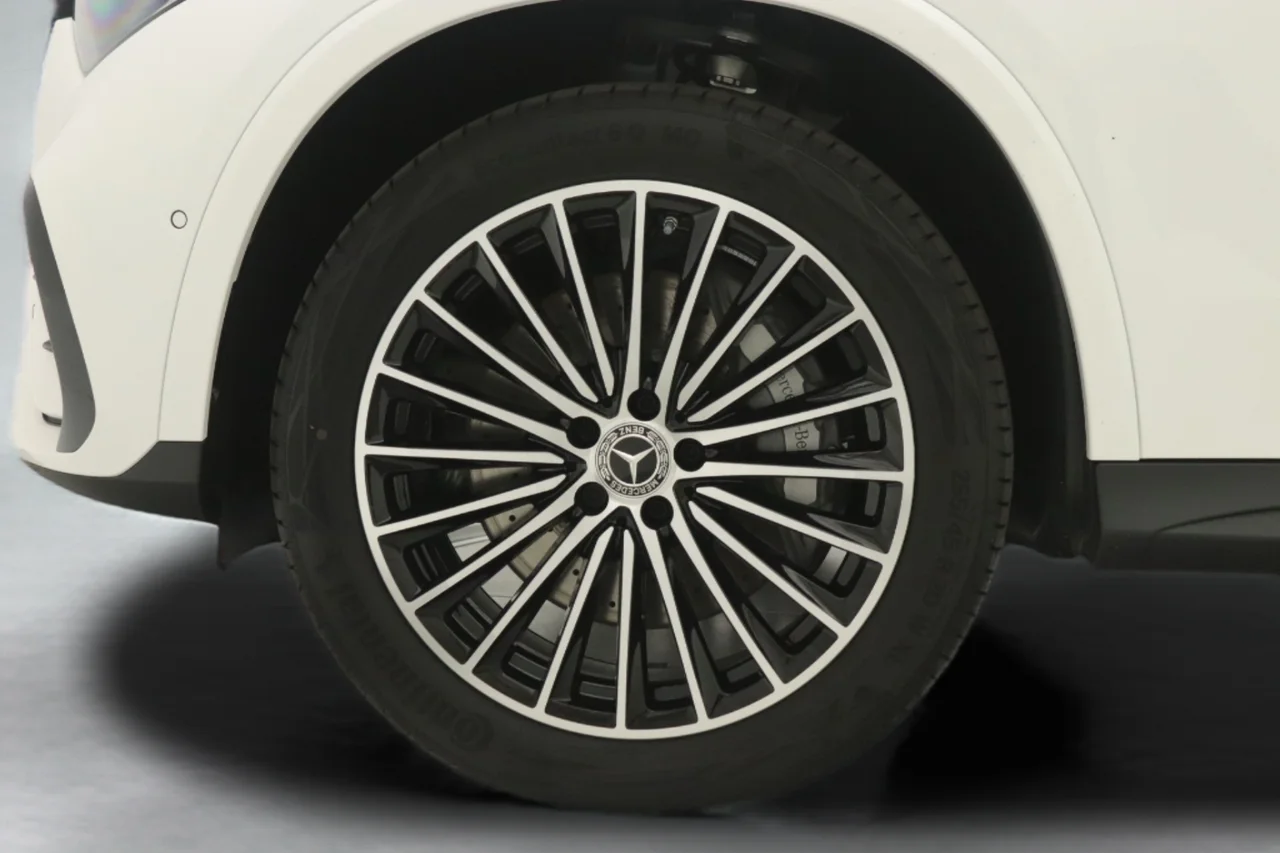 New 2027 Polar White Mercedes-Benz 300 image 11