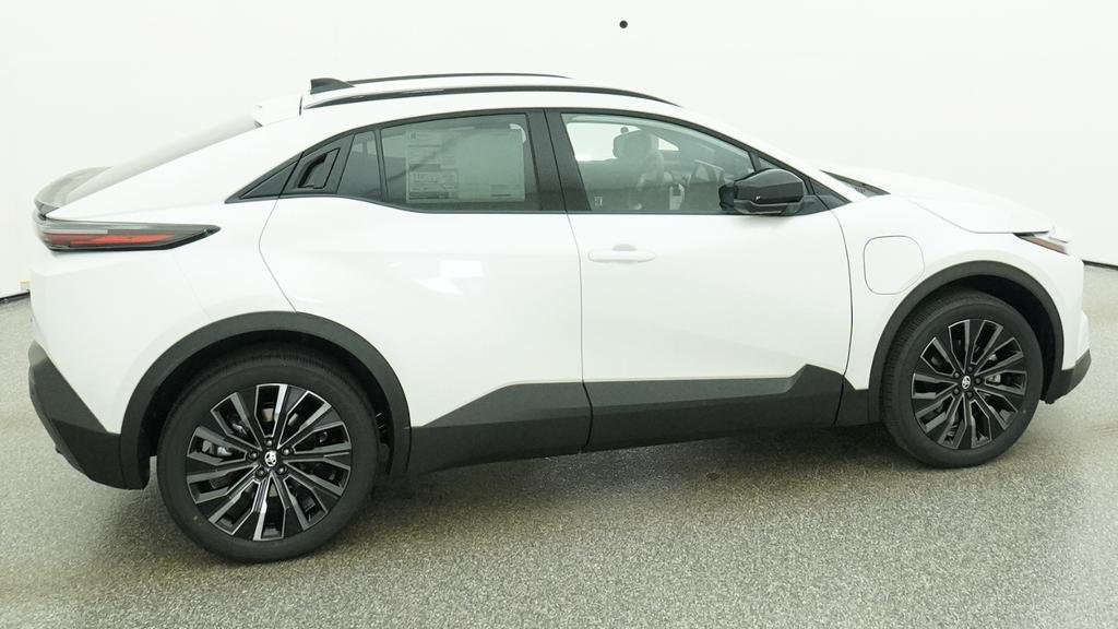New 2026 Wind Chill Pearl Toyota XSE image 16