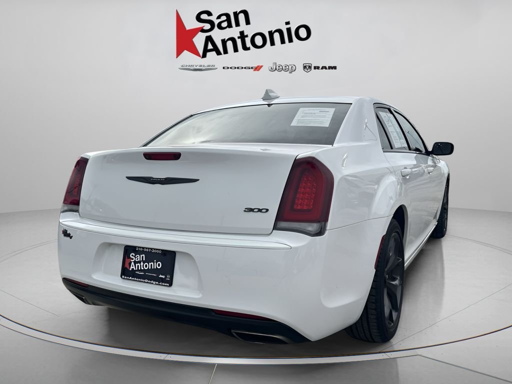 Certified Used 2023 White Chrysler Touring image 14